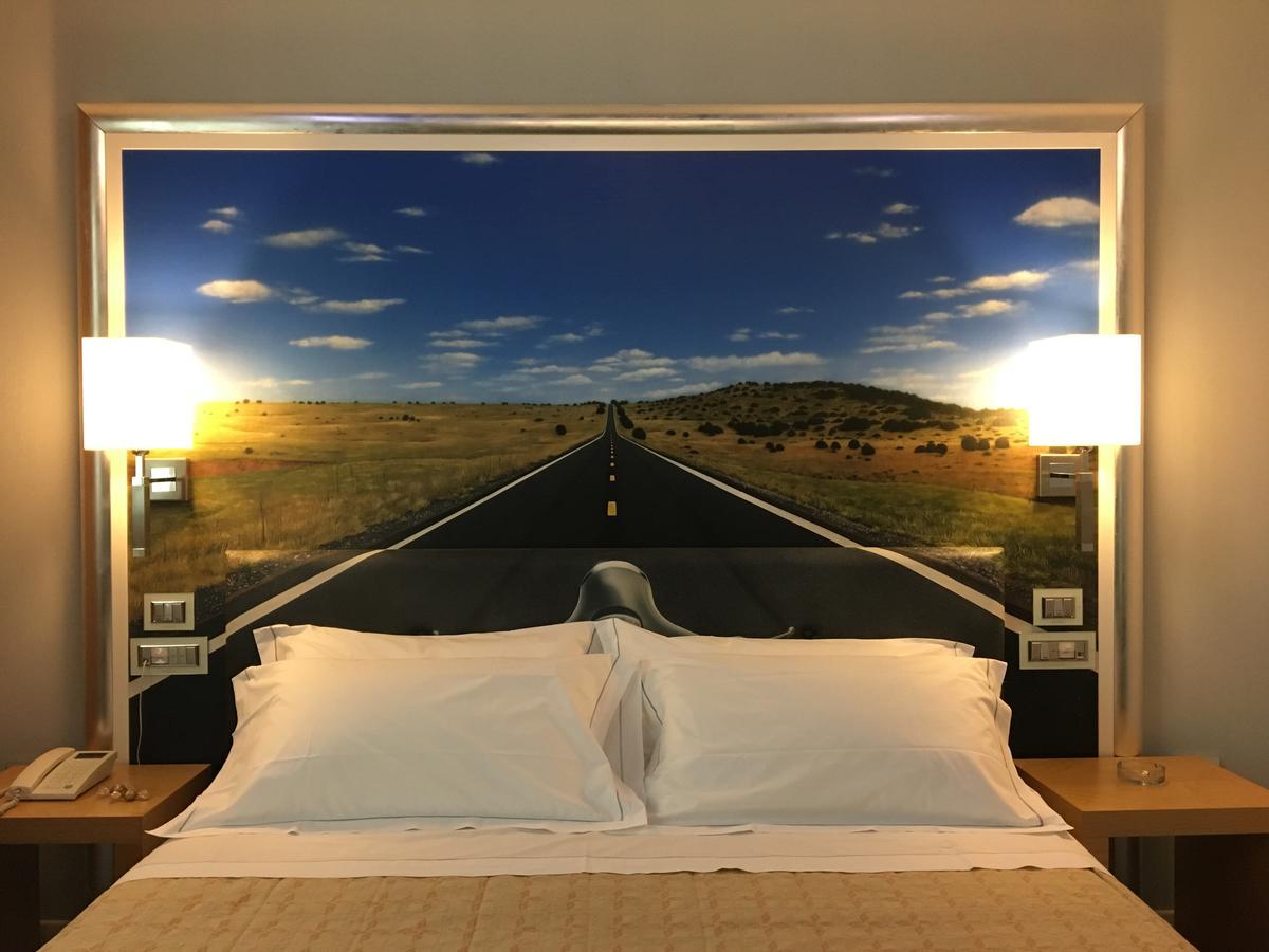 Guglielmotel ブレンバーテ エクステリア 写真